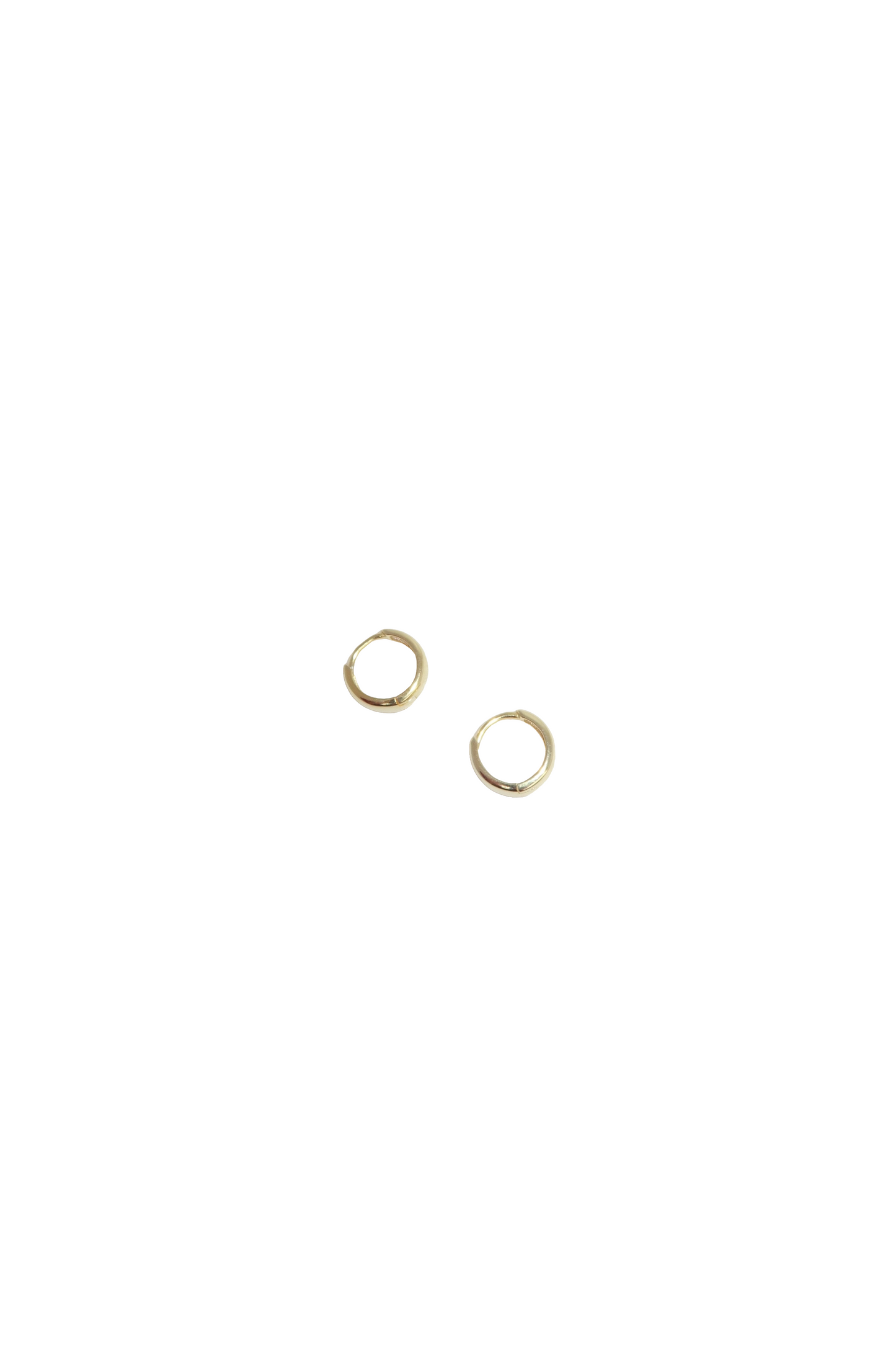 Minimal Huggie Earrings