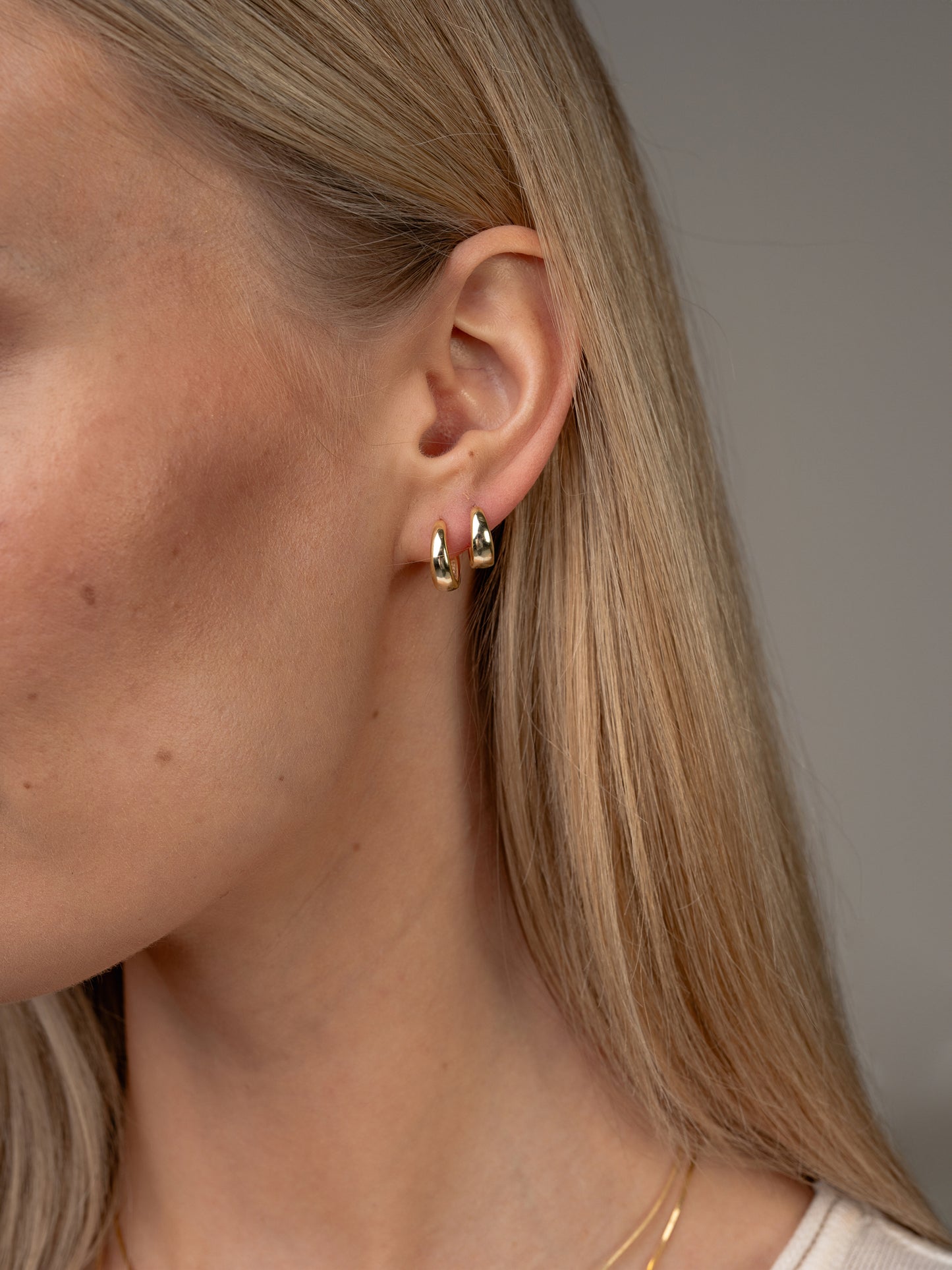 Minimal Huggie Earrings